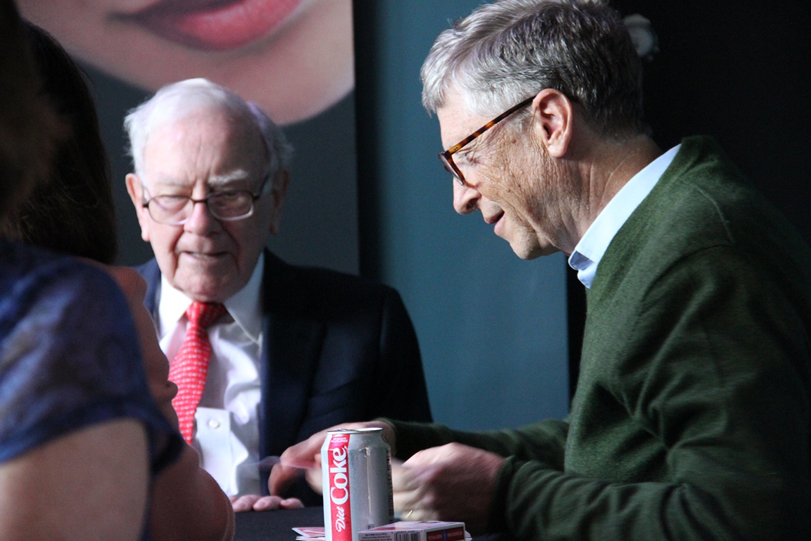 How Bill Gates and Warren Buffett Are Playing Bridge amid Coronavirus