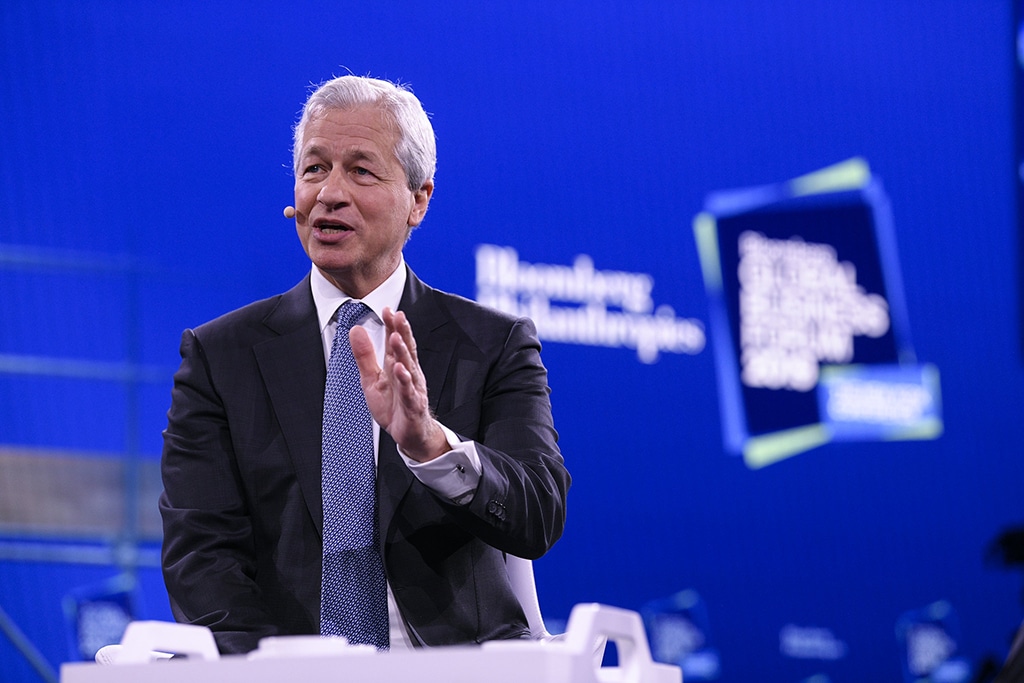 JPM Stock Soars 7%, JPMorgan CEO Jamie Dimon Says Bank Will Boost Credit Reserves in Q2