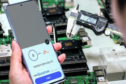Samsung Unveils World’s First 5G Handset with Blockchain-Powered ID Authentication