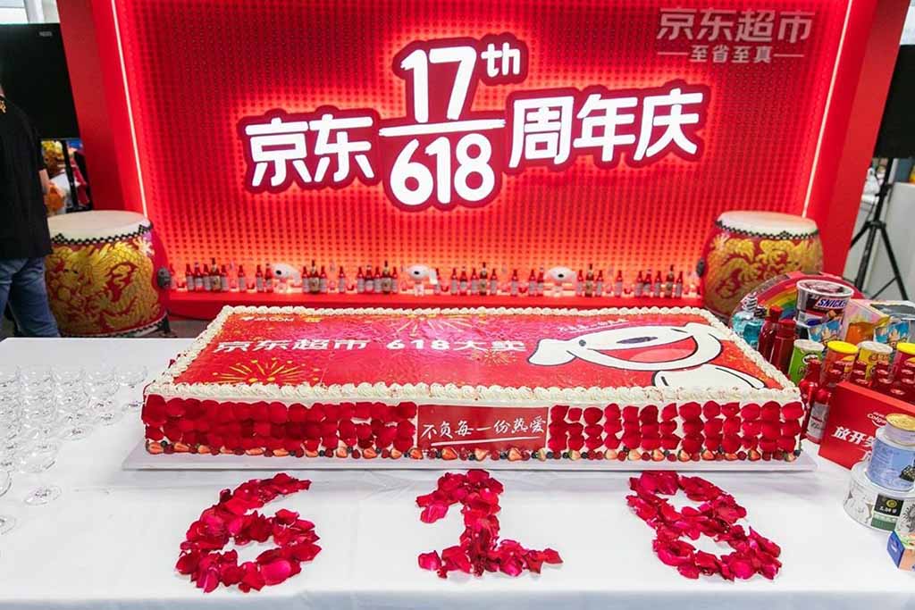 Alibaba and JD.com Stocks Jumped as Retailers Handled $136.51B in Sales at 618 Shopping Event
