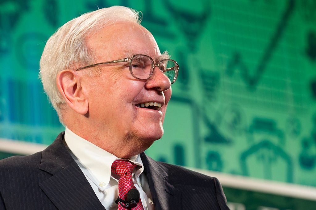 Investor Says He Is Better than Warren Buffett in Stock Trading