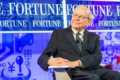 Warren Buffett Provides Rationale Behind $750M Thanksgiving Donation