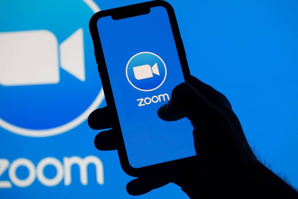 ZM Stock Down 2.30%, Zoom Confirms Meeting Outage
