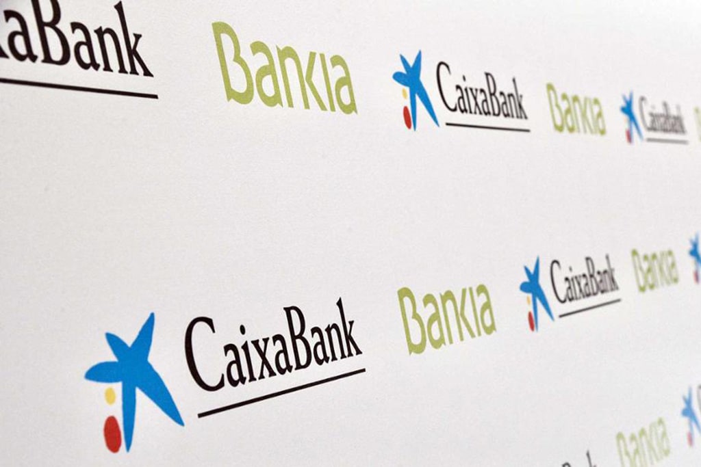 Bankia and Caixabank Decide to Merge: Spain on Verge of Getting New MegaBank