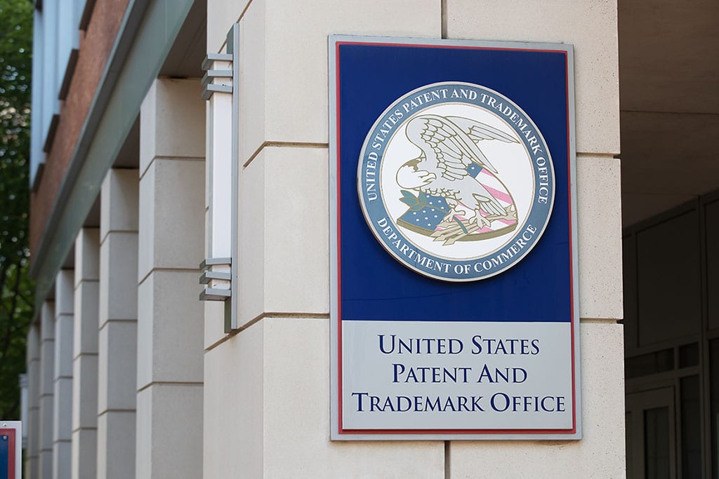 USPTO Grants Ripple Labs Patent for Smart Contracts System that Uses Oracles