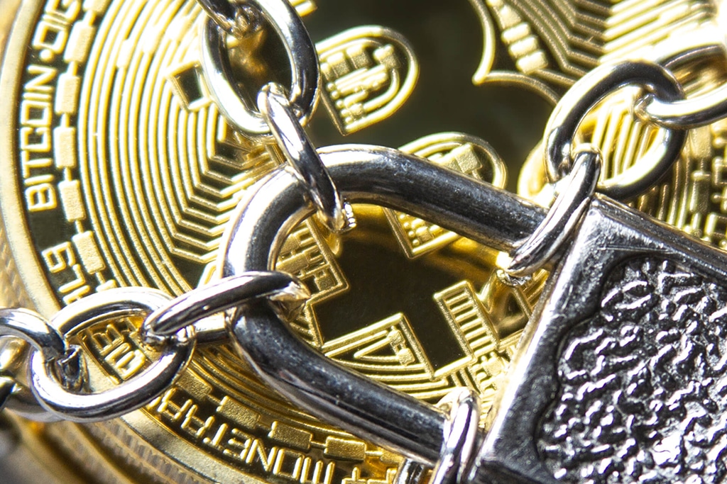About $1B Worth of Bitcoin from Silk Road Seized by US Authorities