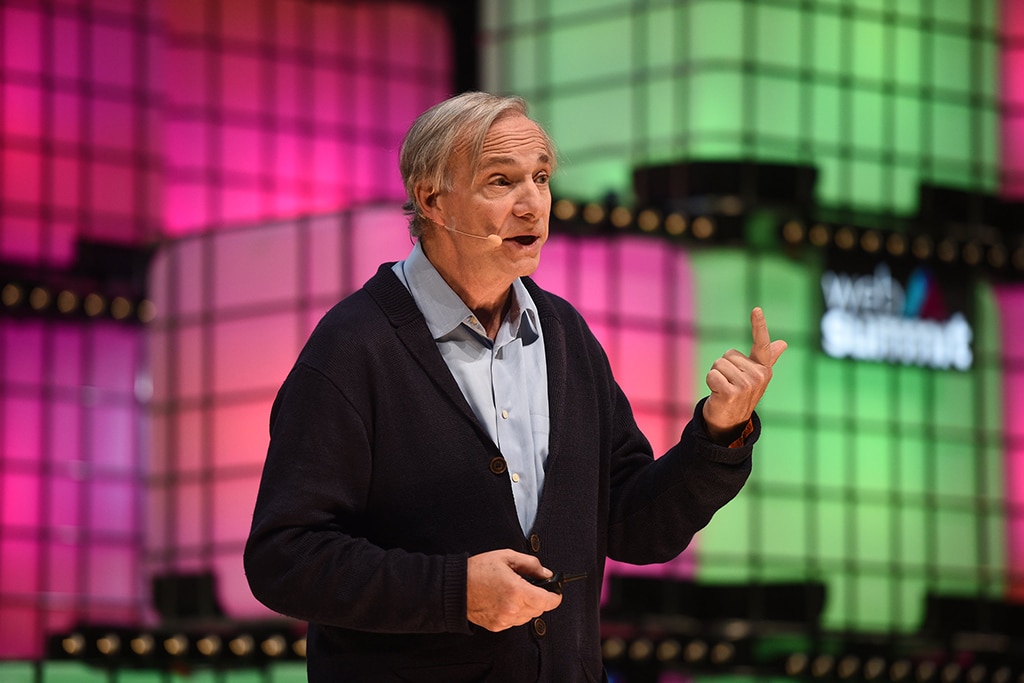 Billionaire Investor Ray Dalio Bets on CBDCs and Gold, Criticizes Bitcoin