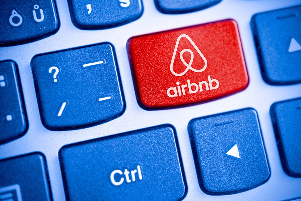 Airbnb and DoorDash to Increase Valuations with Hiked IPO Prices and Top Range Pricing