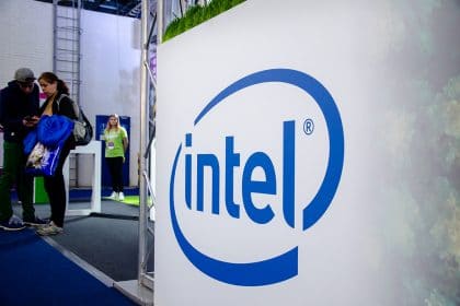 INTC Shares Up 5% as Third Point Advises Intel to Manufacture Products for Apple and Others