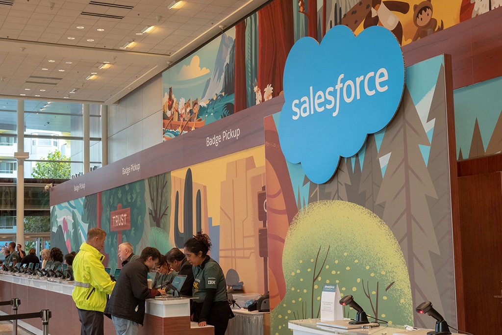Jim Cramer: Salesforce Could More Than Double Its Valuation with Slack Onboard