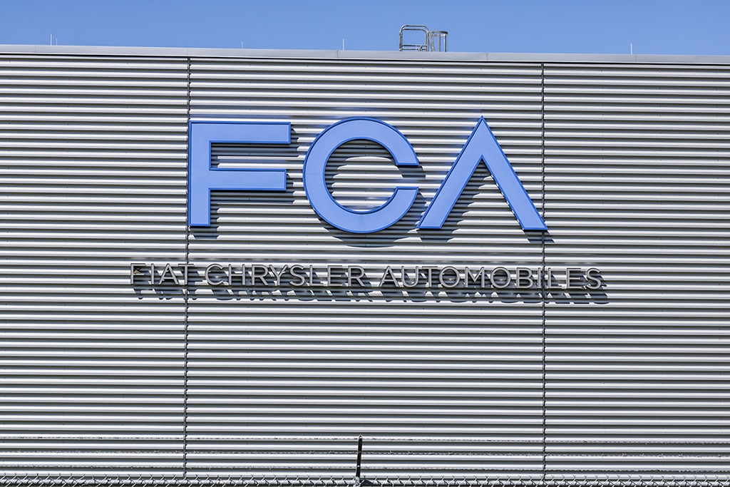 Fiat Chrysler Registers 17% Drop in 2020 Sales, Merger with PSA Group Ahead