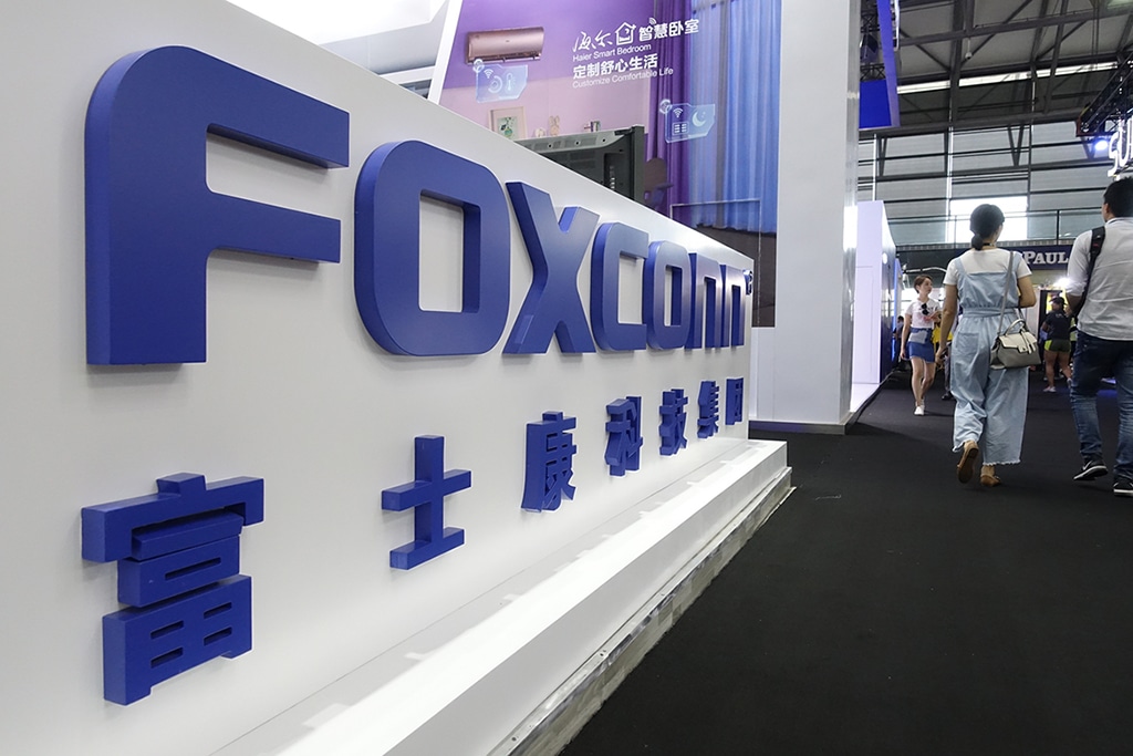 Foxconn Shares Bounces 0.90% After Signing Partnership Agreement with EV Startup Byton
