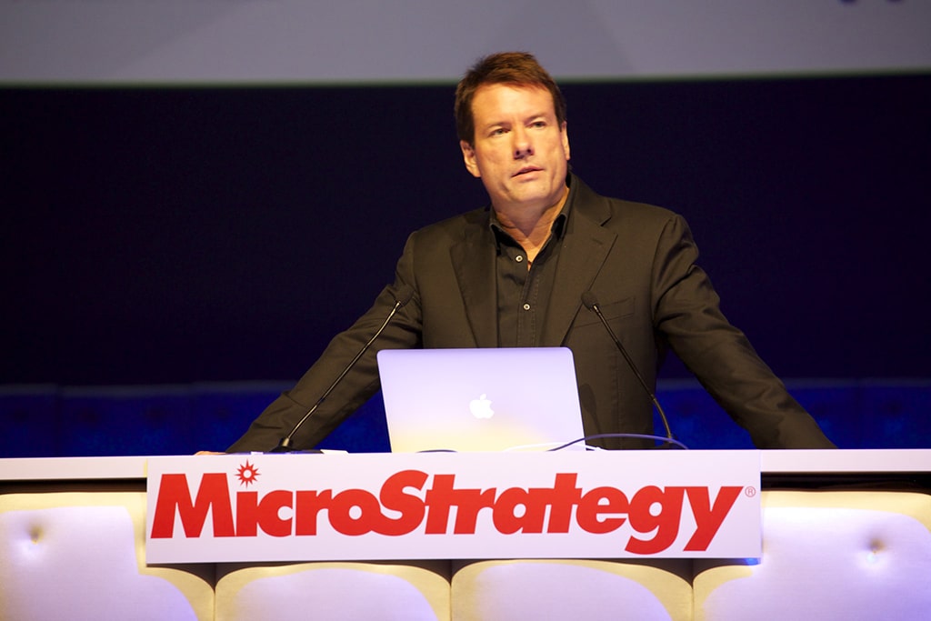 MSTR Stock Up 10%, MicroStrategy Announces Q4 2020 Earnings Results