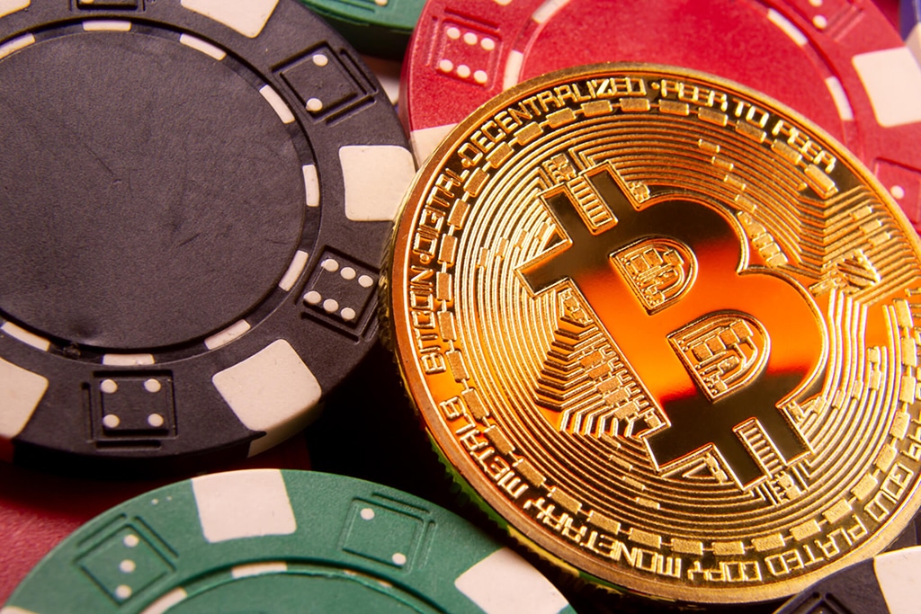 bitcoin casino site Question: Does Size Matter?