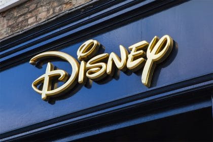 DIS Stock Up 0.87%, Company Plans to Close 20% of Disney Stores to Focus More on e-Commerce