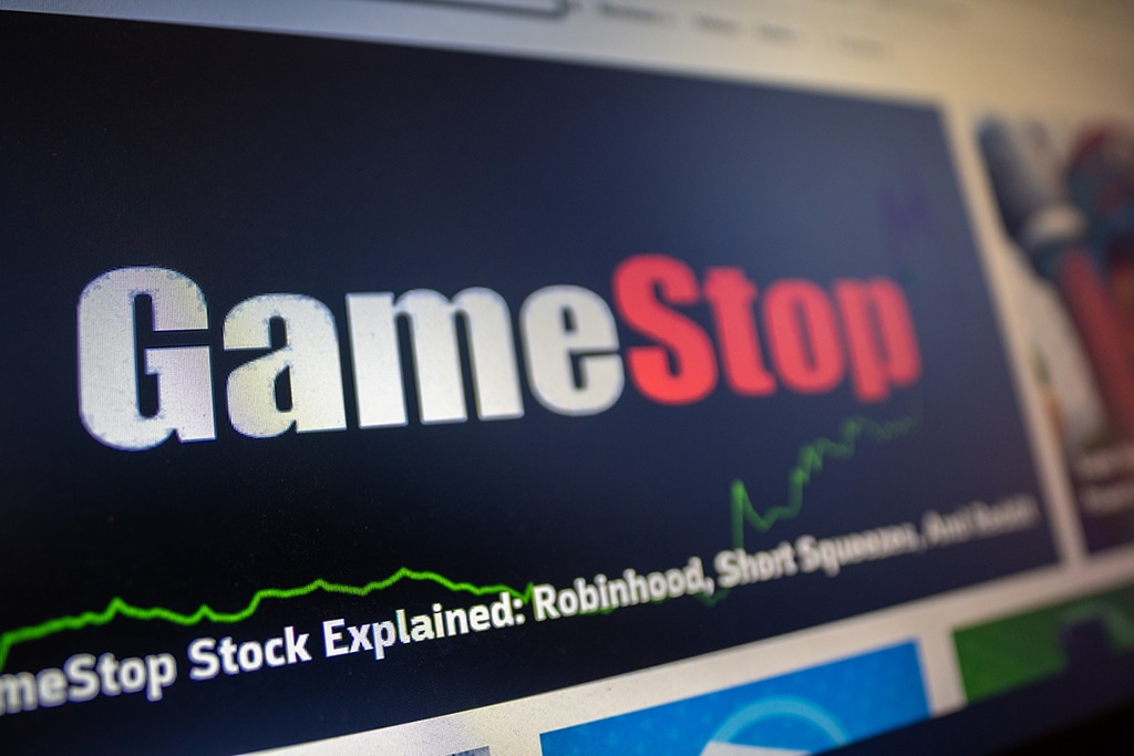 GameStop Is on Hunt for Security Analyst Vast in Blockchain, Crypto and NFT