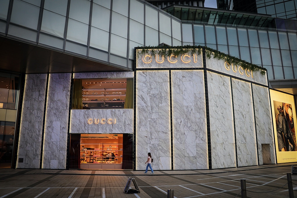 Gucci and Other Luxurious Brands to Launch NFTs