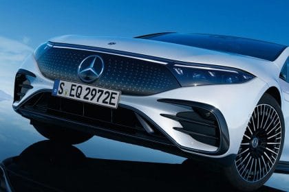 Daimler Unveils Flagship EQS Electric Vehicle to Fight Tesla’s Dominance