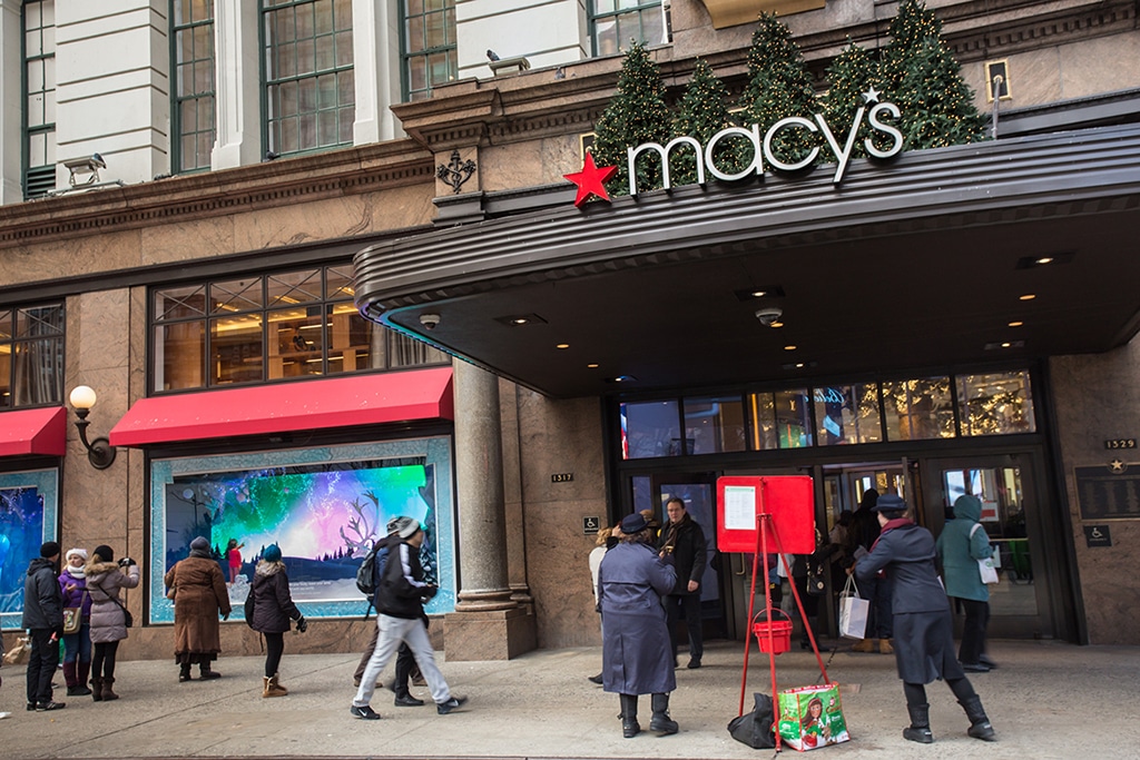 M Stock Jumps in Pre-market, Macy’s Releases Better-than-Expected Q1 2021 Report