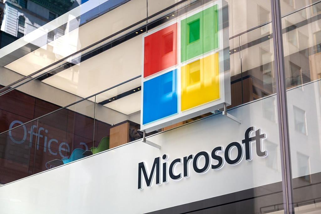 MSFT Stock on Rise Now after Microsoft Pens New Deal to Enter Grocery Tech Market in China 