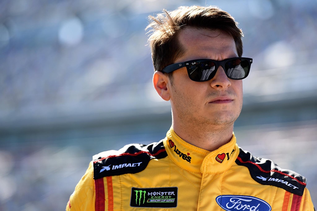 NASCAR Driver to Receive Payment in Crypto in New Deal with Voyager