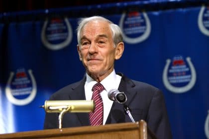 Ron Paul Desires to Legalize Bitcoin to Engage with Dollar and Let People Choose