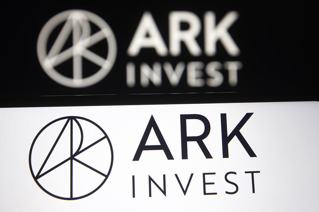 Investors like Ark Invest Pile In for Square amid Crypto Innovations