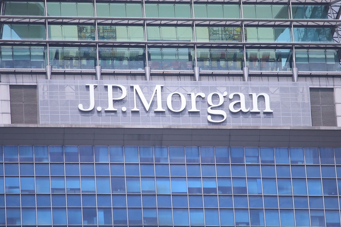 JPMorgan Posts Q4 2021 Profit Beating Wall Street Estimates, JPM Stock Up 5%