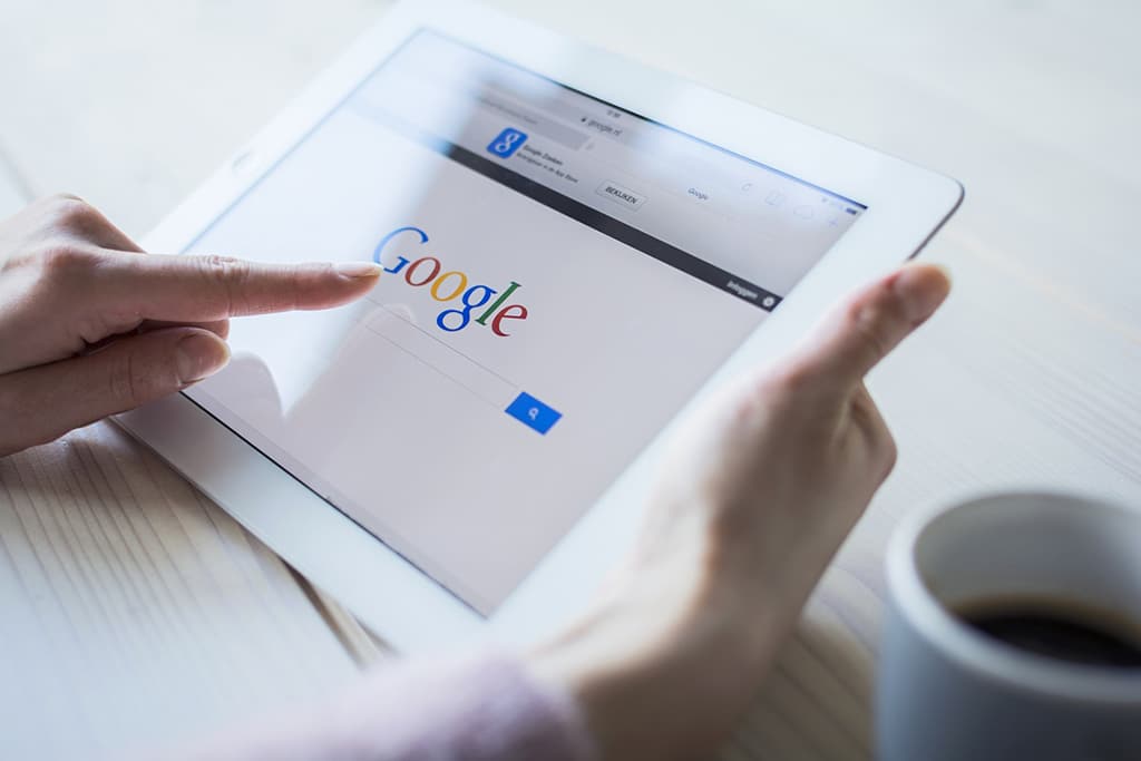 Google Redesigns Search Website Amid Increasing Regulatory Scrutiny