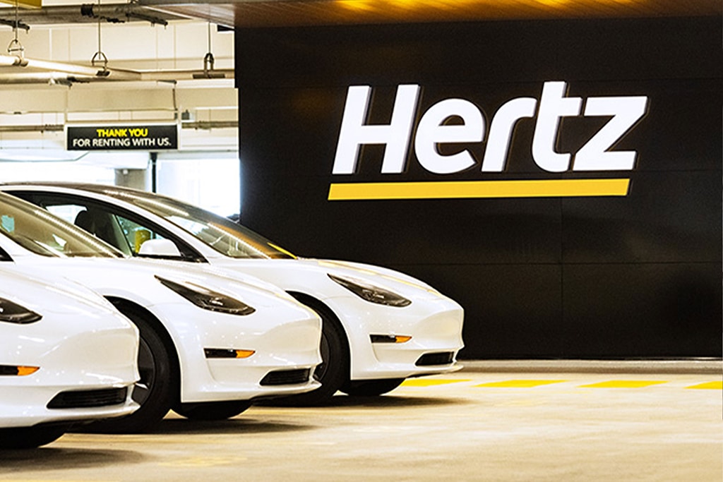 TSLA Stock Jumps 4% as Hertz Orders 100,000 Tesla EVs 