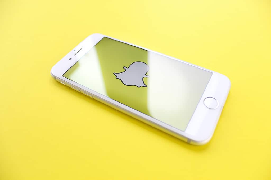 SNAP Shares Down 20.5% in Pre-Market after Q3 2021 Revenue Falls Short of Expectations