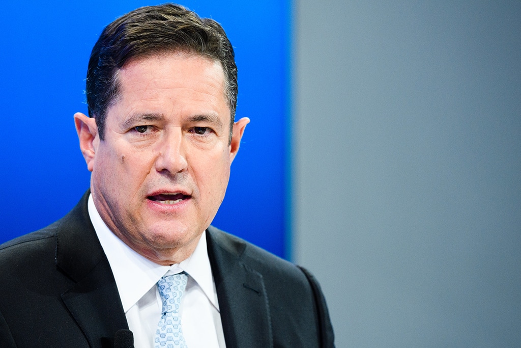 Connections to Jeffrey Epstein Will Force Barclays CEO Jes Staley to Step Down