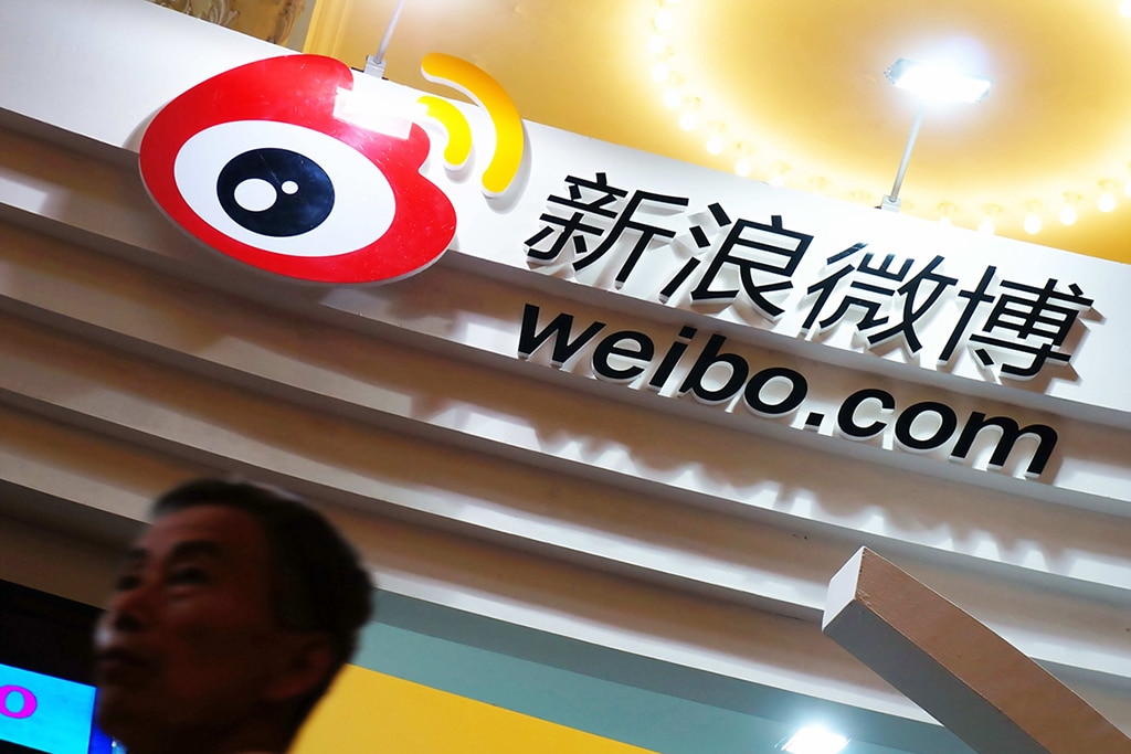 Weibo Stock Opens 6% Lower in Hong Kong Trading Debut