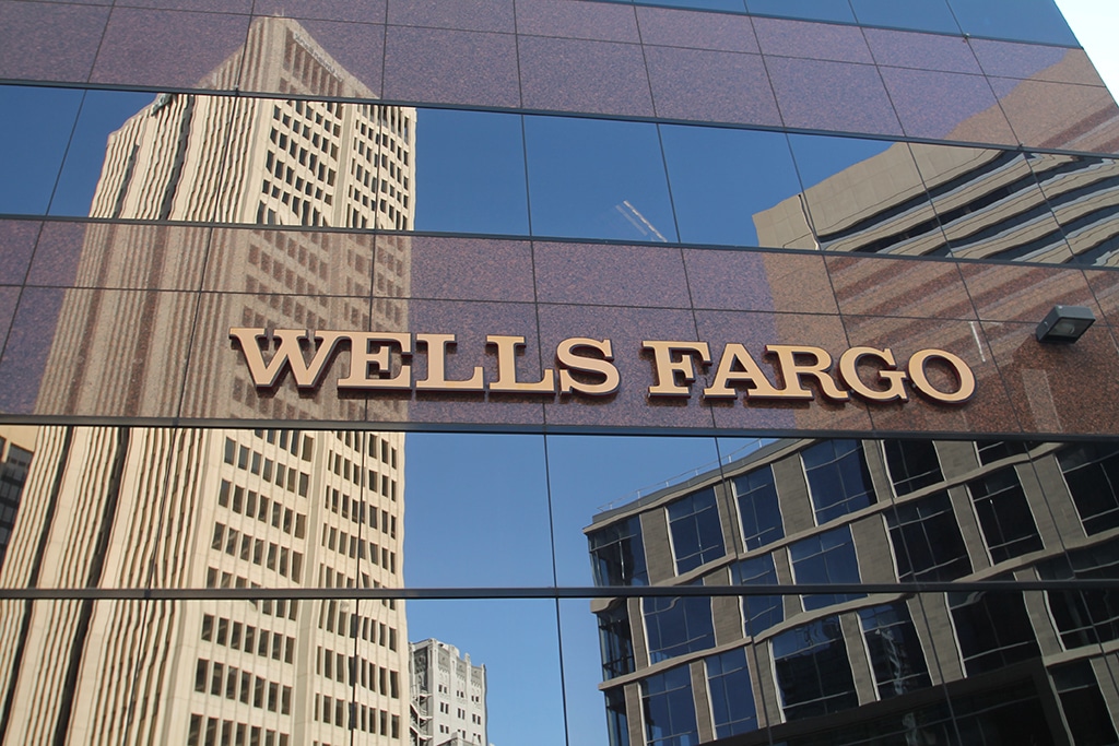 HSBC and Wells Fargo to Settle Forex Transactions Using Blockchain