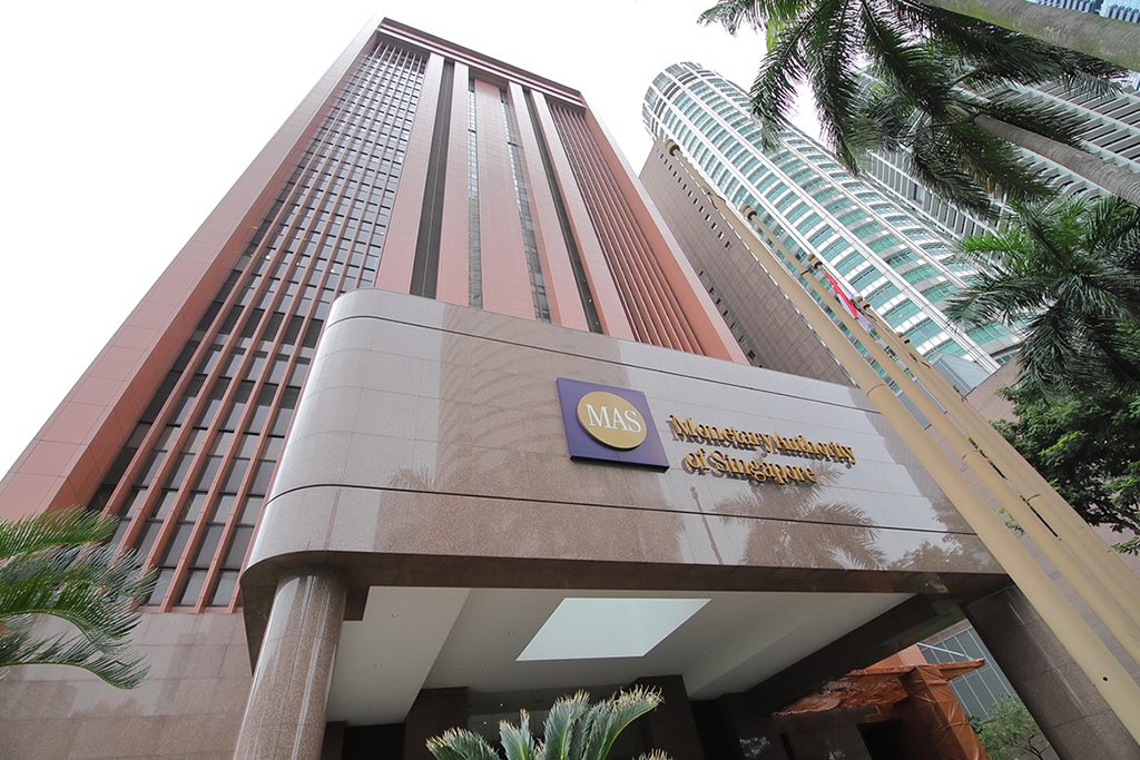 Singapore Central Bank Releases Guidelines to Limit Crypto Advertising and Control Crypto Trading