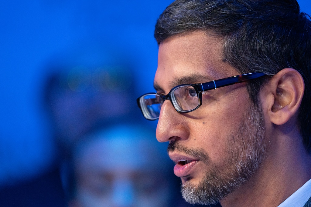 Alphabet Revenue for 2021 Surpasses $200B for First Time