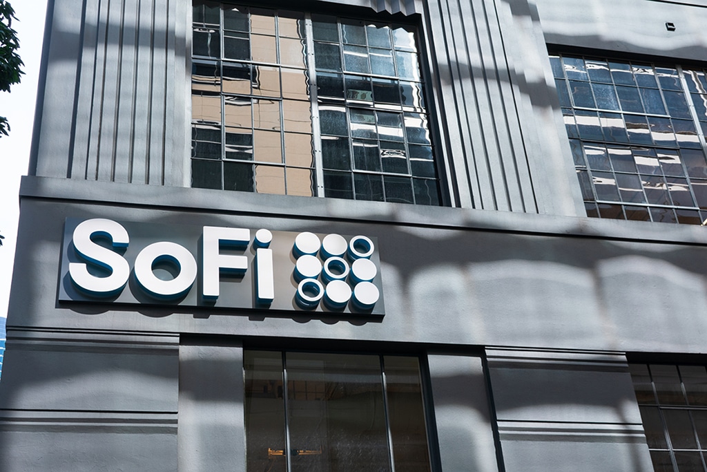 SoFi Stock Dips after Announcement of Plans to Acquire Technisys