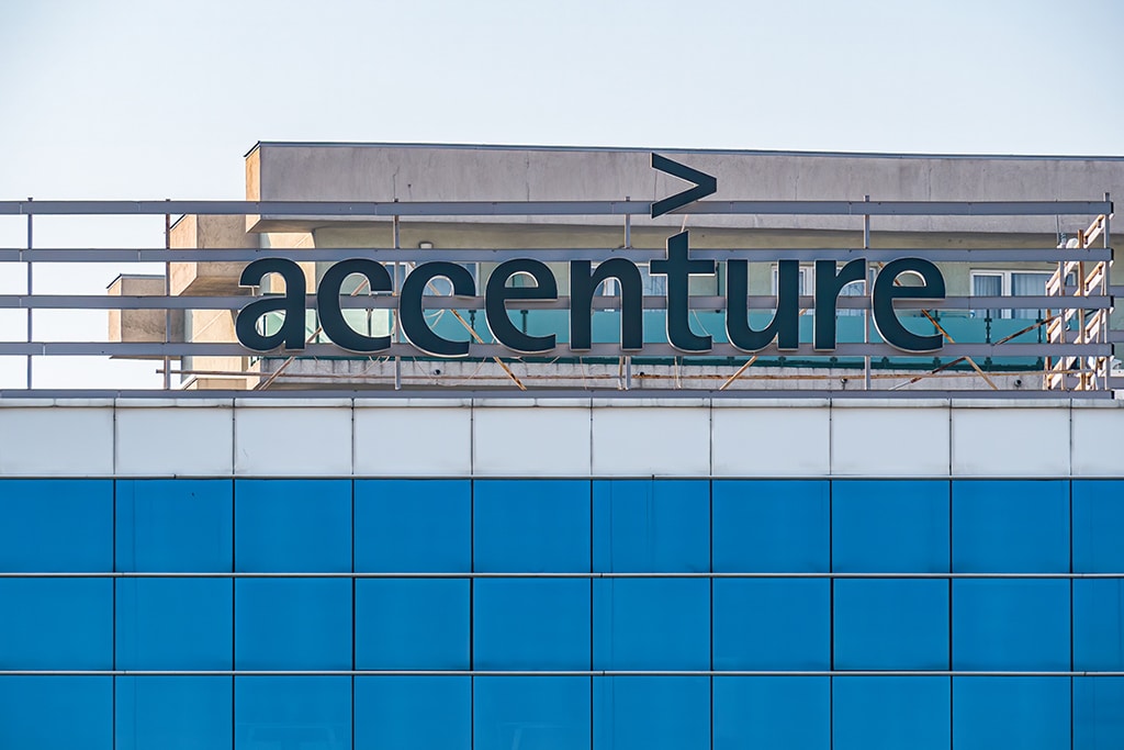 Accenture Joins List of Companies Announcing Exit from Russia, Intel Halts Chip Shipments