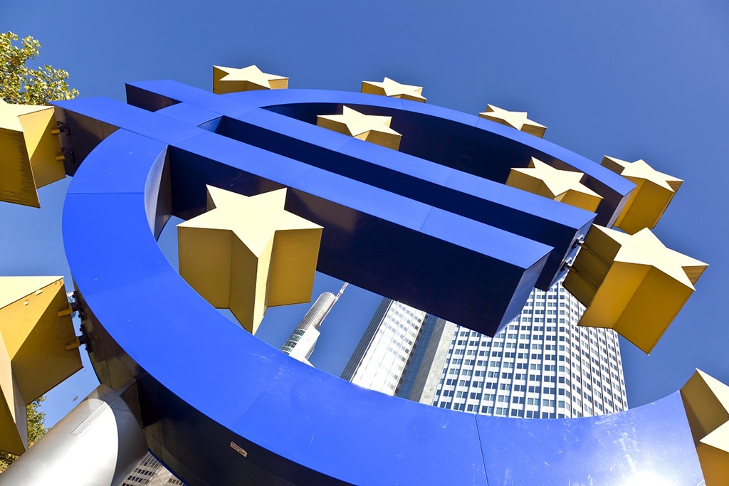 European Central Bank Weighs Possibility of Digital Euro Issuance