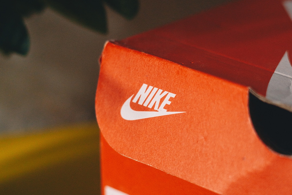 Nike Sees Sales Growth in Fiscal 2022 Q3 Performance