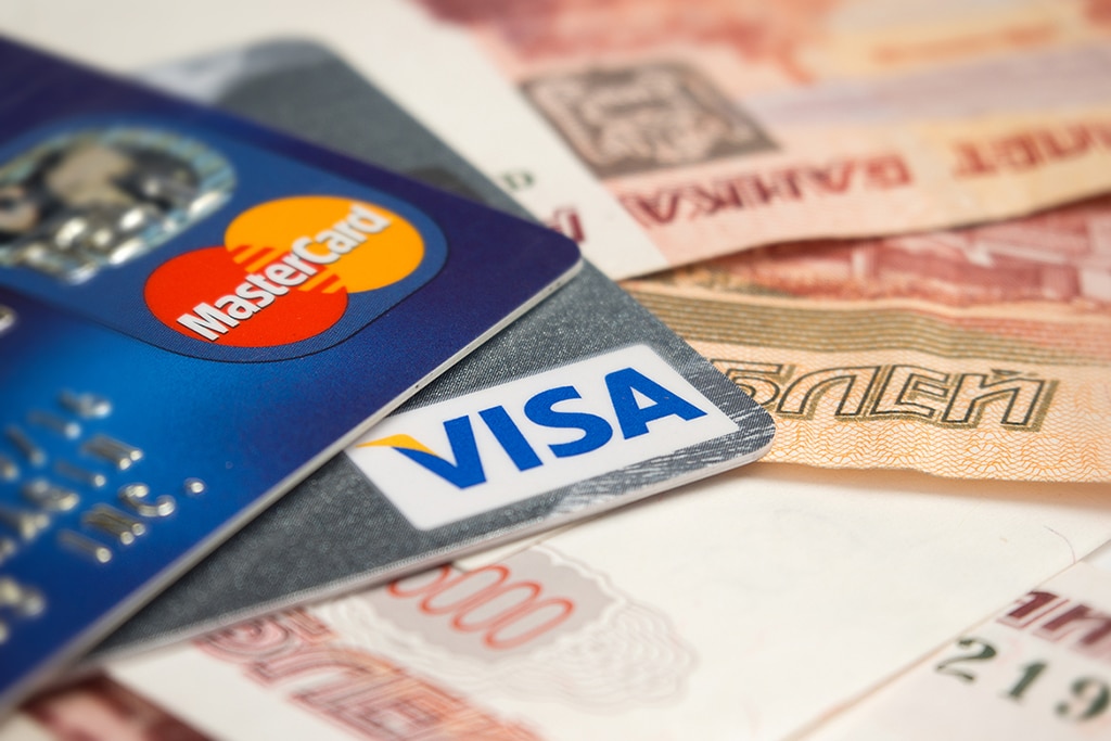 Russian Banks to Switch to UnionPay as Visa & Mastercard Suspend Operations