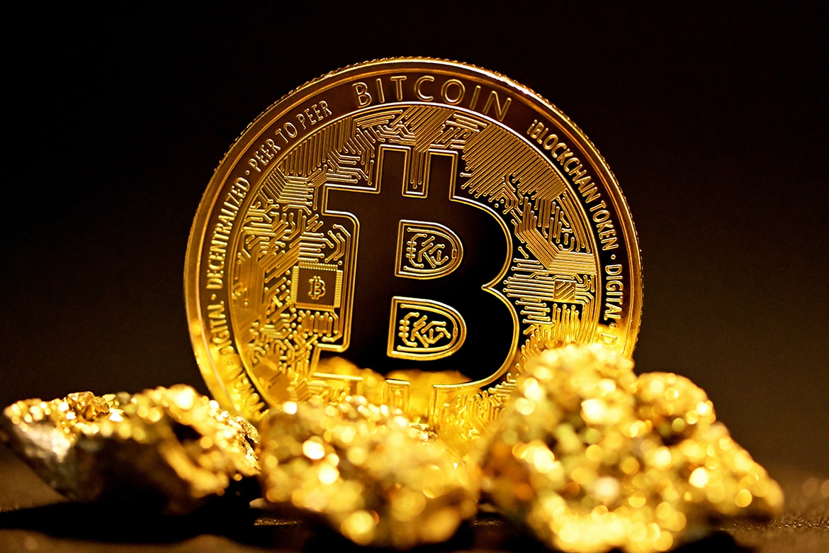 Gold Price Shooting above $2,000 Spikes Concerns of Bitcoin Correction to $30,000
