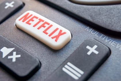 NFLX Stock Down 27%, Netflix Announces Loss of 200K Paid Subscribers in Q1 2022