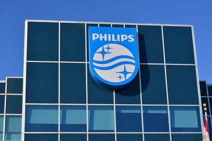 Philips Shares Down 11% as It Provides Gloom Growth Update for Q2 2022