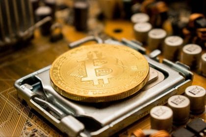 How The Bitcoin Mining Community Comes Together
