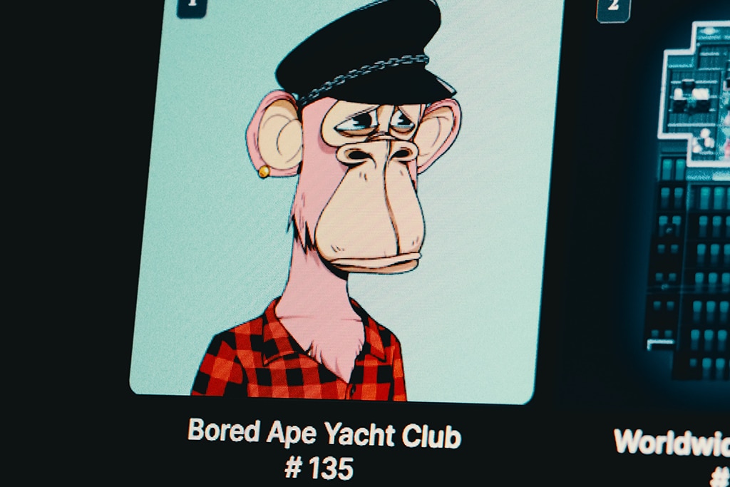 Bored Ape Yacht Club’s Discord Suffers Hack, 200 ETH Worth of NFTs Stolen