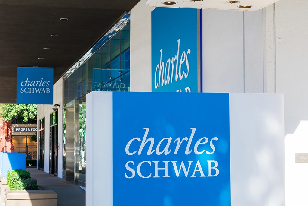 Charles Schwab Agrees to $187M Settlement with SEC