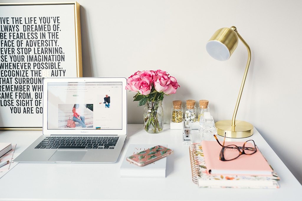 Top Profitable Hobbies in 2022: How to Make Money Doing Something You Love