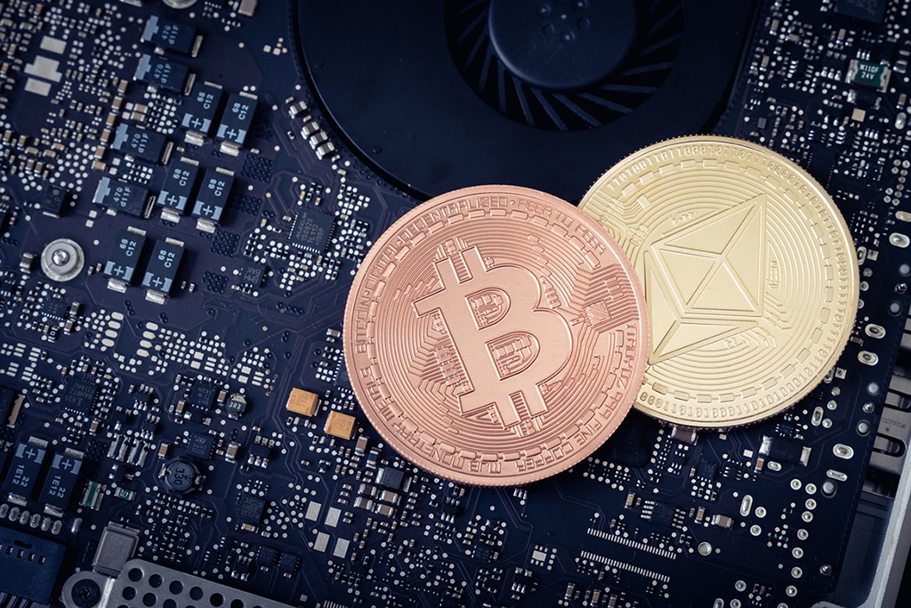 Bitcoin Mining Revenues Flipped Ethereum’s in June for 1st Time in a Year