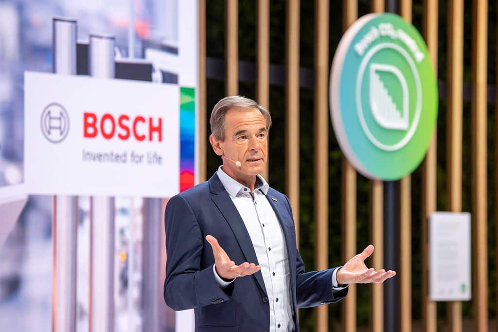 World’s Largest Auto Supplier Bosch to Invest 3B Euros in Chip Production